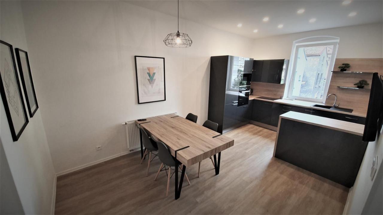 Jacob´s Apartement Plzen Bagian luar foto